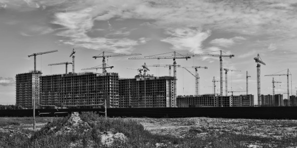 Vicios Ocultos Construcción / Defectos Constructivos Pacs del Penedès · Desprendimiento de Ladrillos o Materiales de Revestimiento de Fachadas